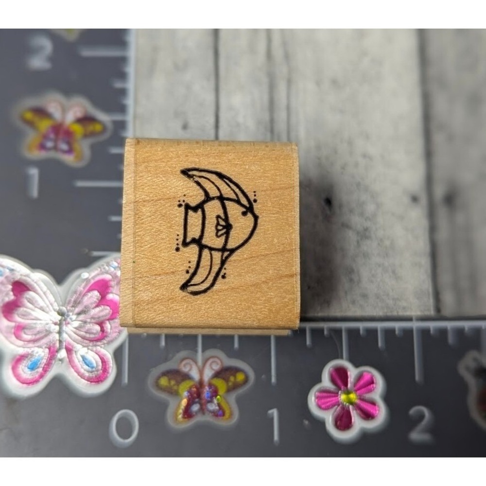 Dots Small Angel Fish B244 Rubber Stamp Wood #K119